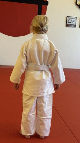 lightbox_images/mobile/mobile_kimono_bile_zacatecnici_back.jpeg